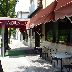 https://alla-bianca-hotel.hotelslidodijesolo.com
