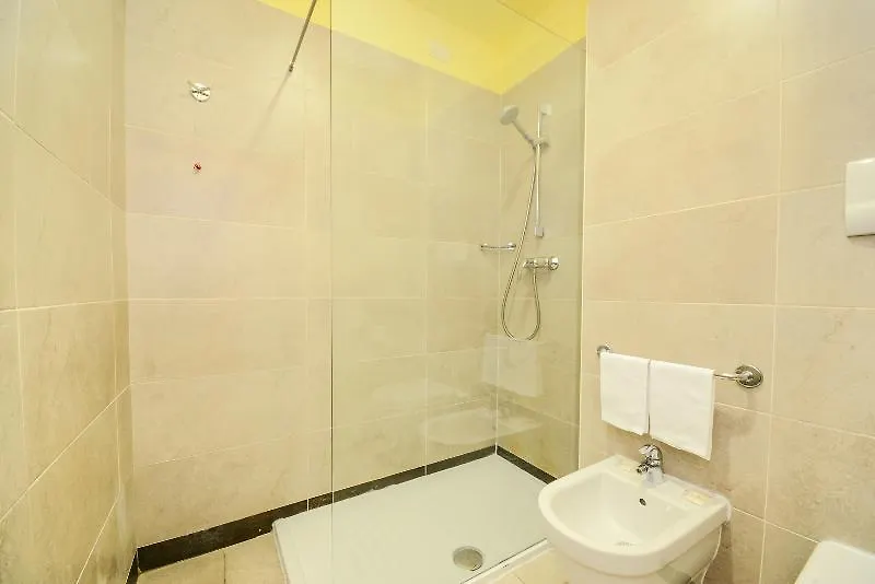 Regal Residence Brescia 3*,