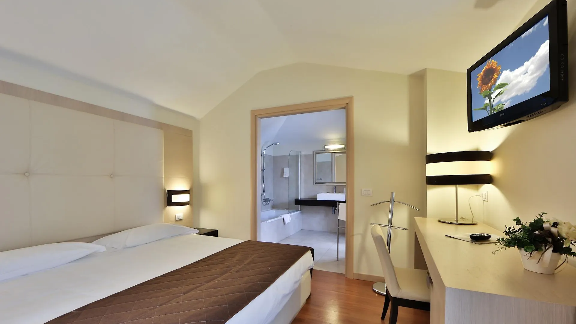 Aparthotel Regal Residence Brescia